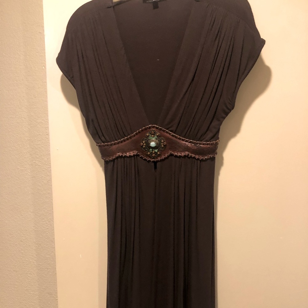 Brown low plunge mini